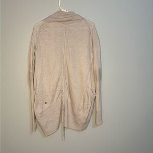 Lululemon women’s Pink Cardigan, size medium